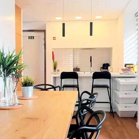 Alojamento de Acomodação e Pequeno-almoço Surfsoul - 3*